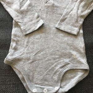 Long sleeve onesie /shirt . 💯cotton.